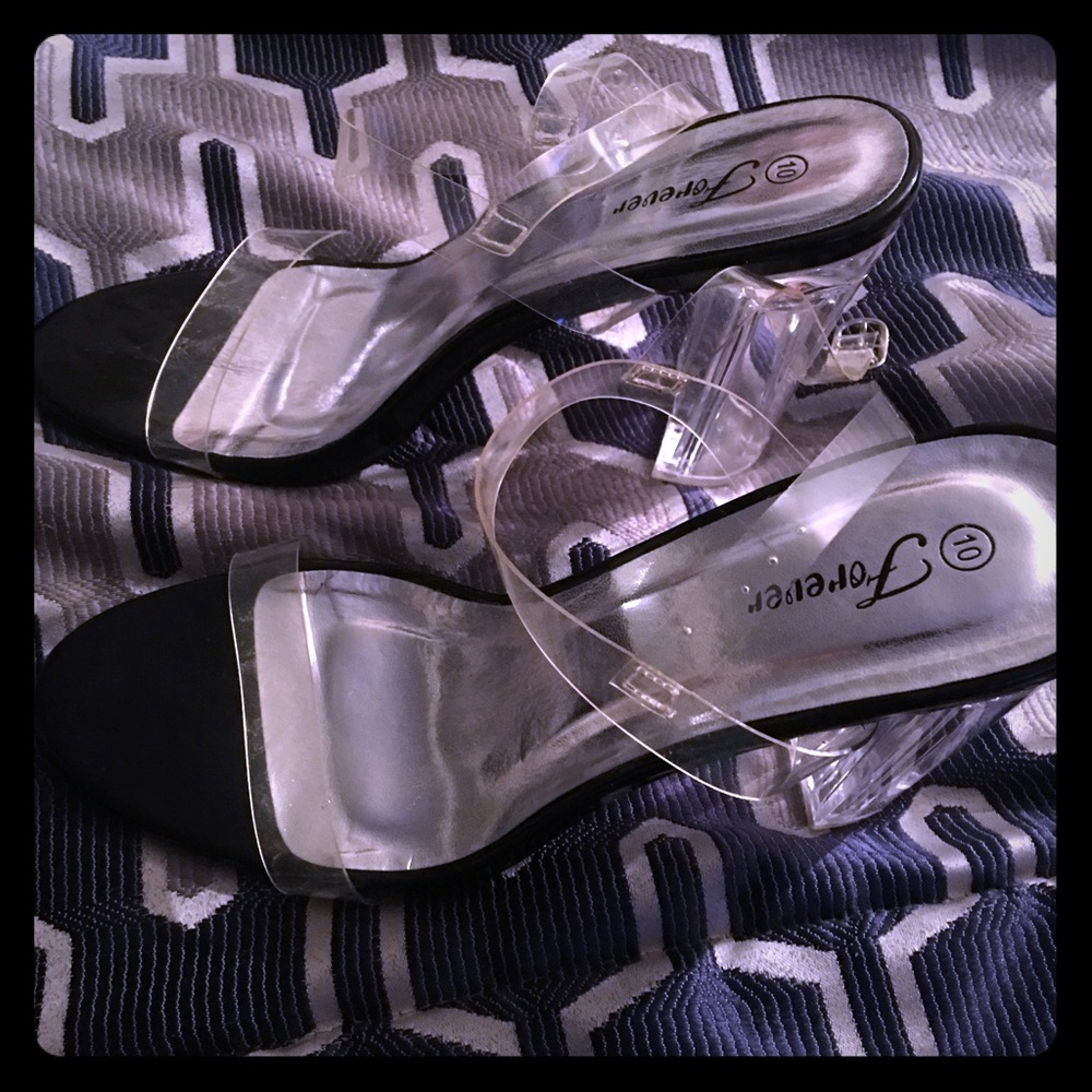 Forever Women’s Clear And Black Heels Size 10